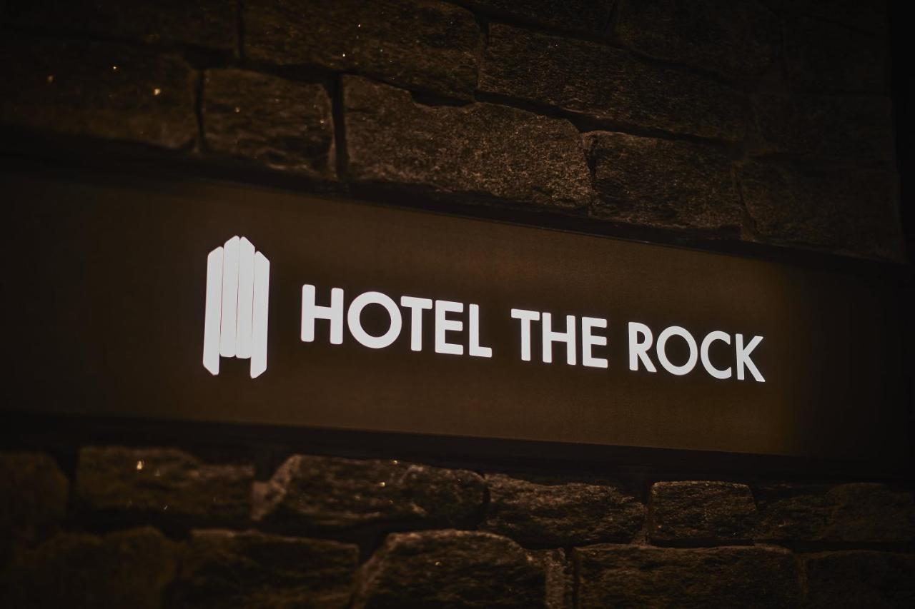 Hotel The Rock Ōsaka Exterior foto